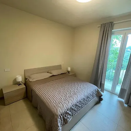 Del Bricco Pt * Cisterna d'Asti